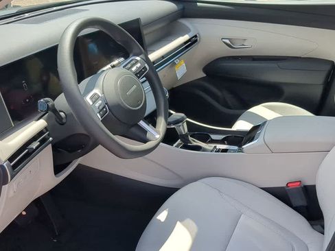 New 2026 Hyundai Tucson SEL FWD image 15