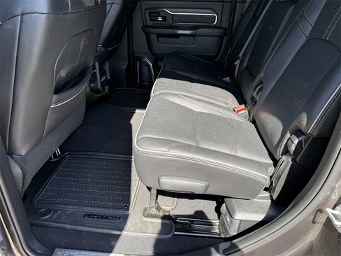 Used 2024 RAM 3500 Limited image 24