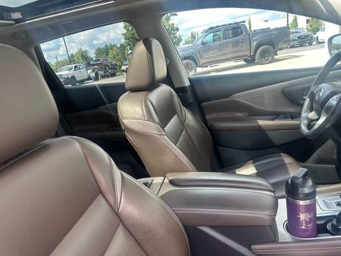 Used 2018 Nissan Murano SL w/ Moonroof Package AWD/4WD image 9
