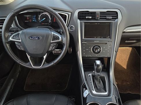 Used 2014 Ford Fusion Titanium image 10