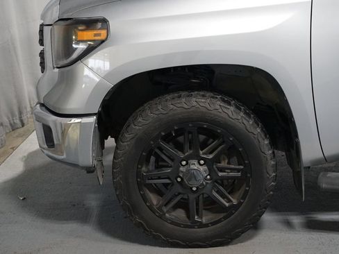 Used 2019 Toyota Tundra SR5 w/ SR5 Upgrade Package RWD image 5