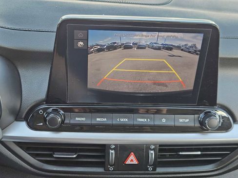 Used 2023 Kia Forte LXS image 17