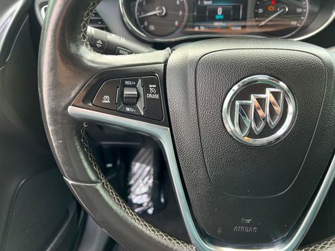 Used 2018 Buick Encore Preferred FWD image 38