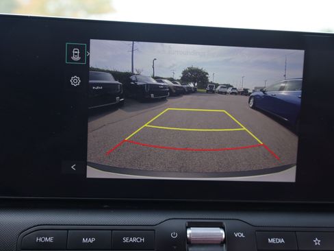 Used 2025 Kia K4 FWD image 14