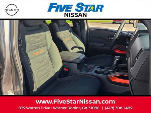 Used 2024 Nissan Frontier PRO-4X w/ Off-Road Protection Package AWD/4WD image 16