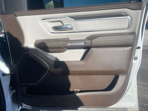 Used 2025 RAM 1500 Laramie w/ Laramie Southwest Edition image 13