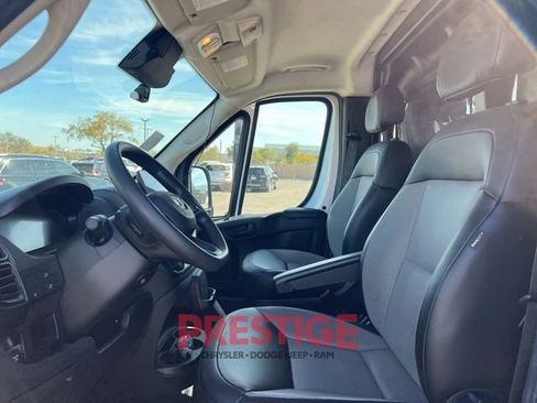 Used 2023 RAM ProMaster 2500 w/ Driver Convenience Group image 26