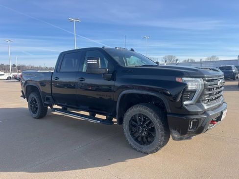 Used 2025 Chevrolet Silverado 3500 LTZ w/ Trail Boss Package image 1