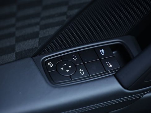 New 2026 Porsche 911 Carrera image 23