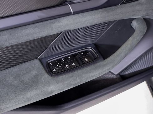 Certified 2025 Porsche Taycan GTS AWD/4WD image 26