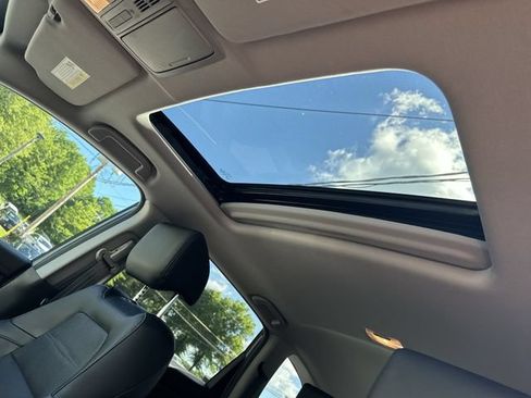 Used 2022 Honda CR-V EX-L image 18