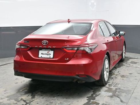 Used 2023 Toyota Camry LE image 6