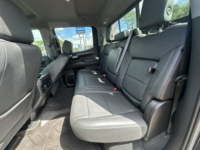 Used 2023 Chevrolet Silverado 1500 RST RWD image 6