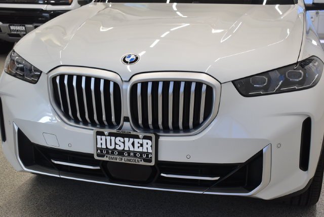 Used 2025 BMW X5 xDrive40i AWD/4WD image 14