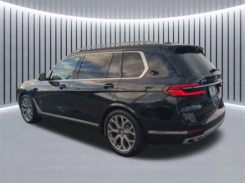 Certified 2023 BMW X7 xDrive40i w/ Premium Package image 7