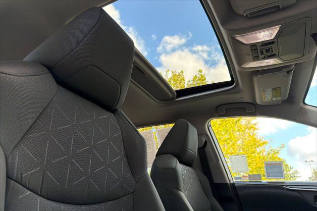 Certified 2024 Toyota RAV4 XLE w/ Convenience Package AWD/4WD image 17