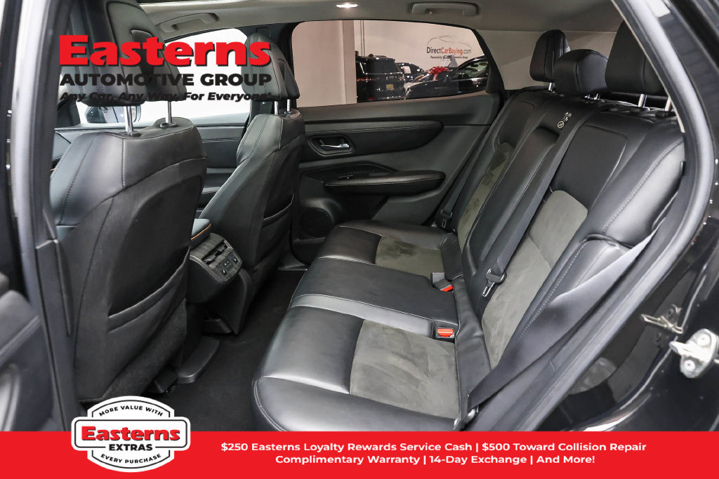 Used 2023 Nissan Ariya FWD image 26