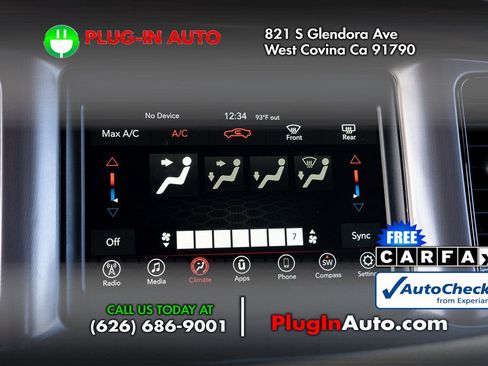 Used 2021 Dodge Charger SXT w/ Blacktop Package image 22