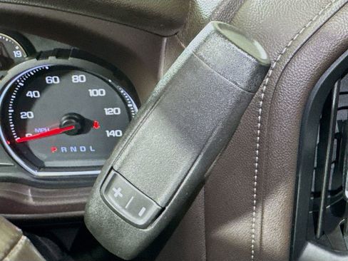 Used 2019 Chevrolet Silverado 1500 LT w/ Texas Edition RWD image 15