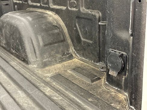 Used 2023 Chevrolet Silverado 1500 LTZ AWD/4WD image 18
