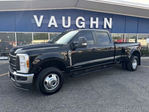 Used 2025 Ford F350 XL w/ XL Driver Assist Package image 1