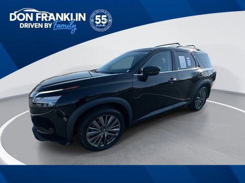Used 2023 Nissan Pathfinder SL w/ SL Premium Package AWD/4WD image 1