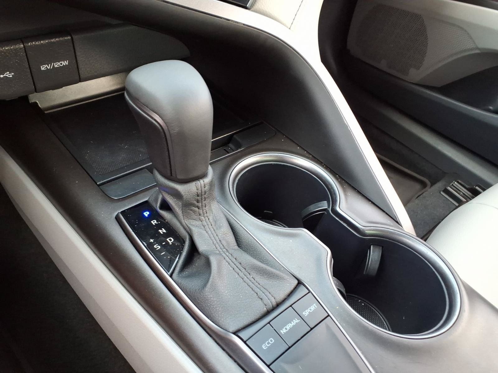 Certified 2024 Toyota Camry SE FWD image 19