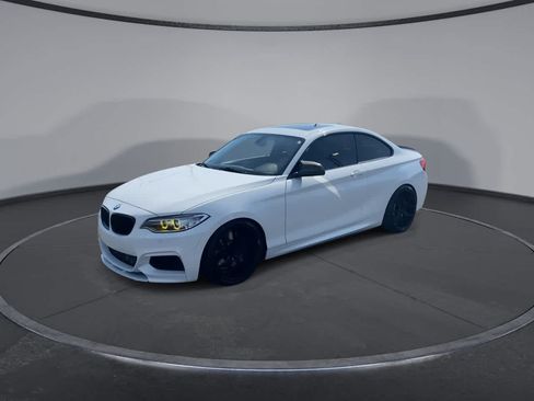 Used 2016 BMW M235i Coupe RWD image 5