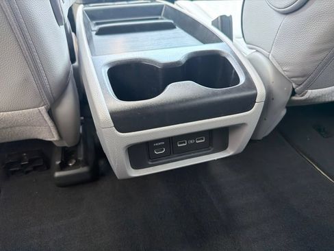 Certified 2024 Honda Odyssey Elite image 41