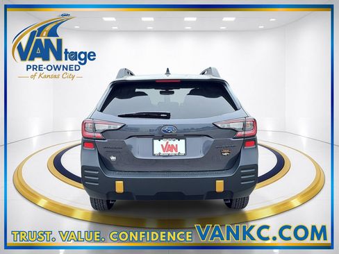 Used 2025 Subaru Outback Wilderness AWD/4WD image 7