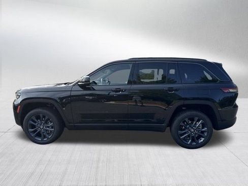 New 2026 Jeep Grand Cherokee Limited AWD/4WD image 9