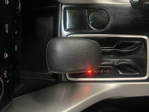 Used 2020 Mitsubishi Eclipse Cross ES image 24