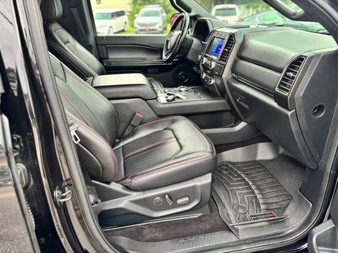 Used 2021 Ford Expedition Limited AWD/4WD image 18
