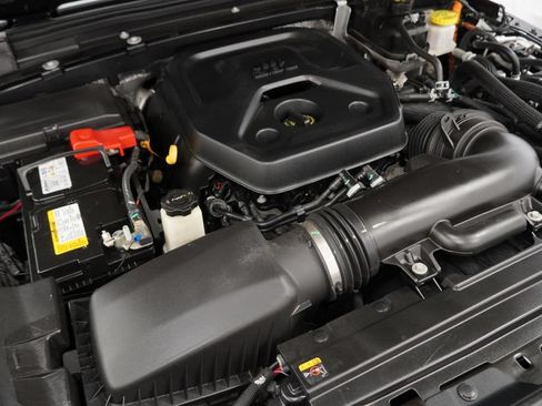 Used 2024 Jeep Wrangler Unlimited AWD/4WD image 52