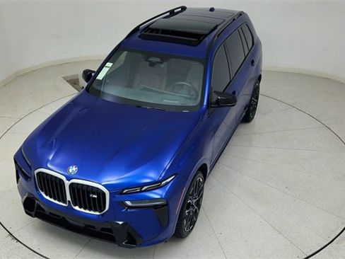 Used 2025 BMW X7 M60i image 82