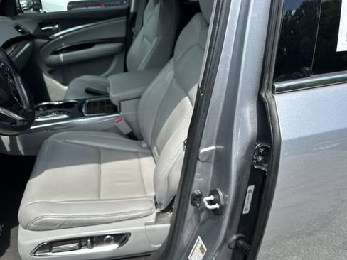 Used 2020 Acura MDX SH-AWD image 13