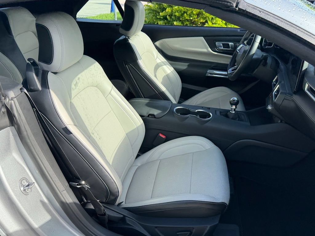 Used 2025 Ford Mustang GT Premium RWD image 15