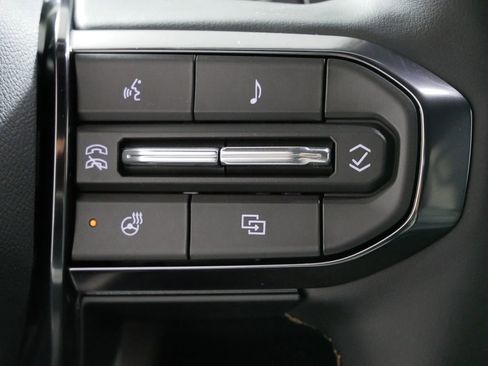 New 2026 GMC Acadia AT4 image 22