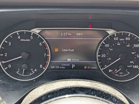 Used 2023 Nissan Rogue SV FWD image 8