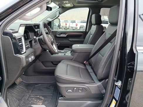 New 2026 GMC Sierra 3500 Denali w/ Denali Reserve Package AWD/4WD image 6