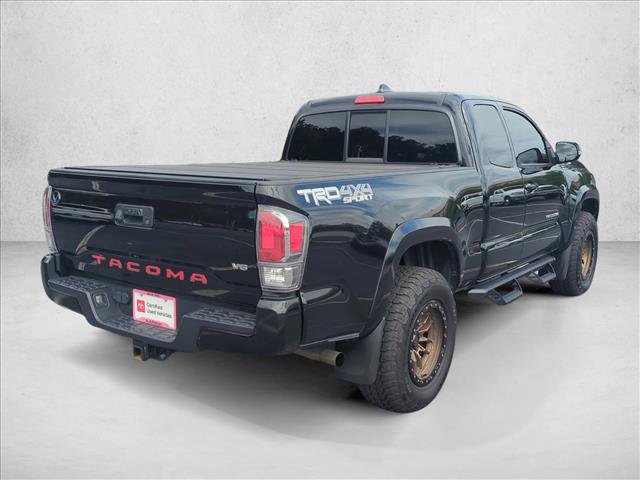 Used 2022 Toyota Tacoma TRD Sport w/ TRD Premium Sport Package AWD/4WD image 5