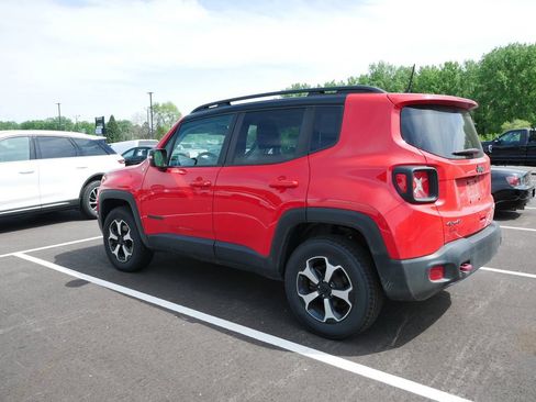 Used 2021 Jeep Renegade Trailhawk AWD/4WD image 7