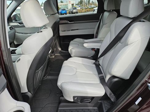 Used 2022 Hyundai Palisade SEL w/ Premium Package image 21