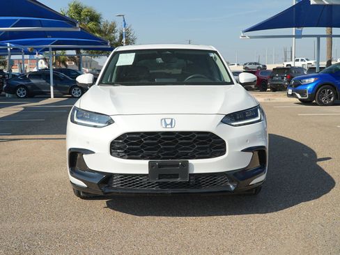 Certified 2023 Honda HR-V EX-L image 2