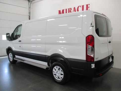 Used 2025 Ford Transit 250 Low Roof w/ Exterior Upgrade Package RWD image 4