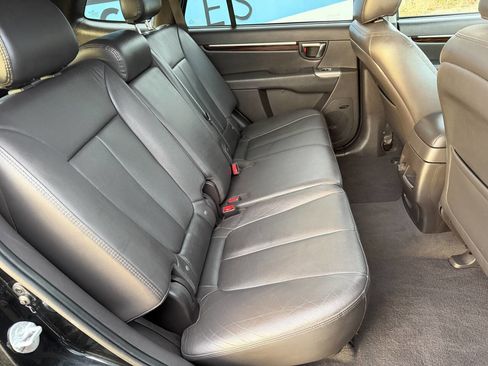 Used 2011 Hyundai Santa Fe Limited w/ Navigation Pkg 4 image 40