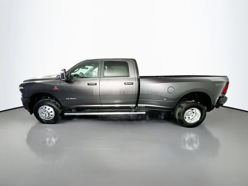 New 2026 RAM 3500 Laramie w/ Sport Appearance Package AWD/4WD image 4