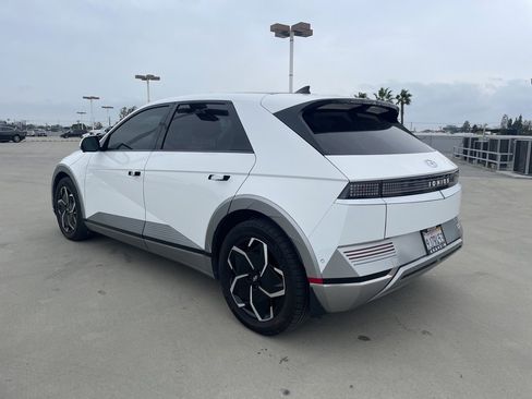 Used 2024 Hyundai Ioniq 5 Limited image 4