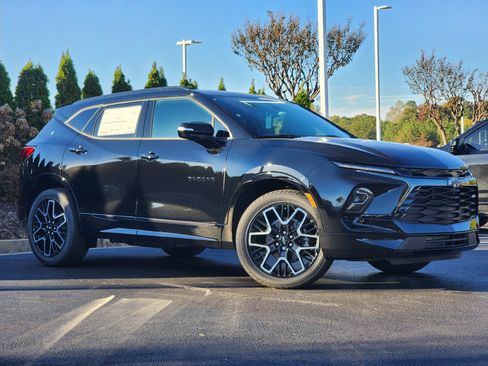 New 2026 Chevrolet Blazer RS w/ Driver Confidence II Package image 2