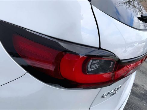 Used 2024 MAZDA CX-90 Plug-In Hybrid w/ Premium Pkg image 28